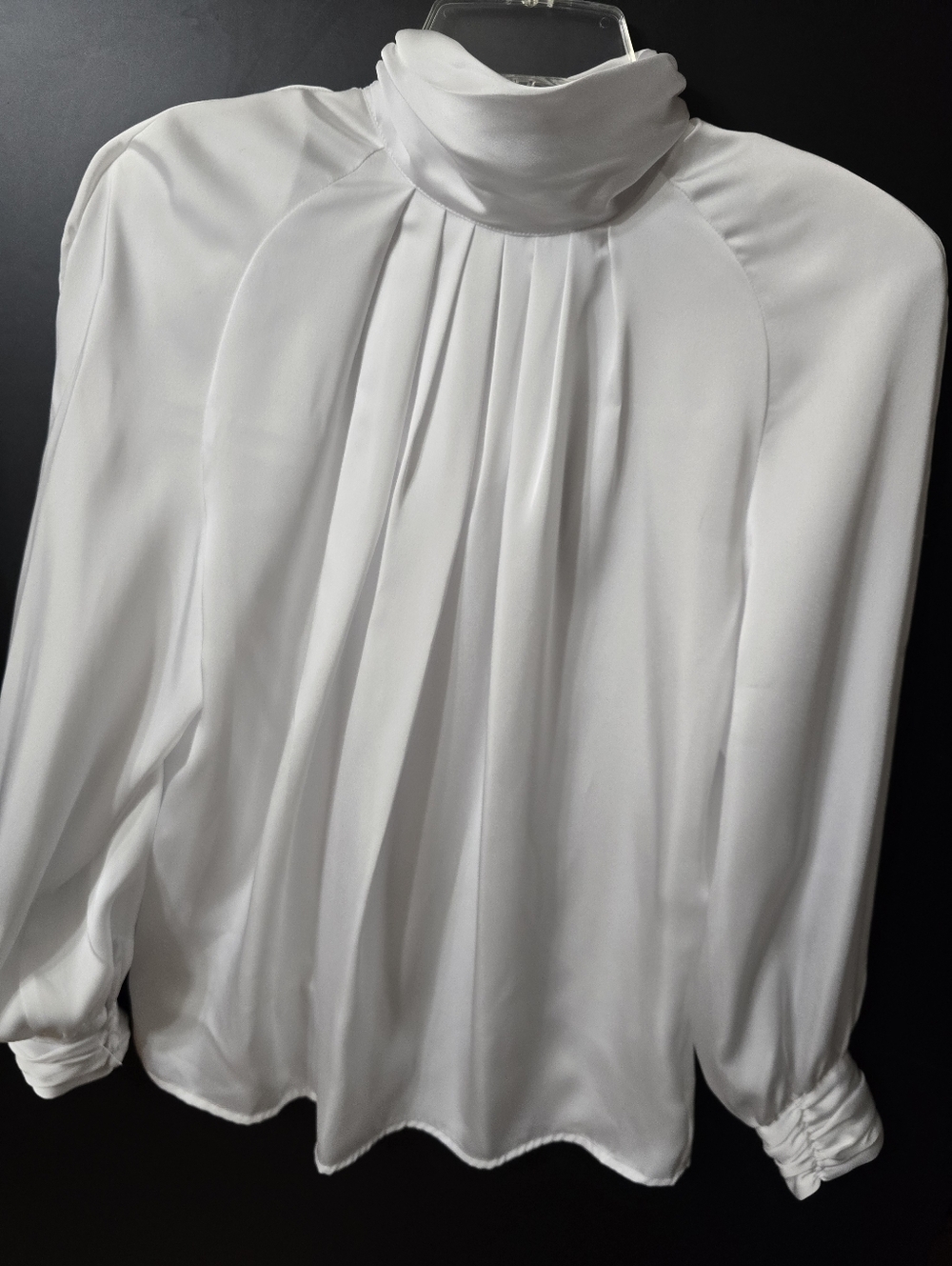 Worthinton White High-Neck Pleated Women’s Blouse Size 10
